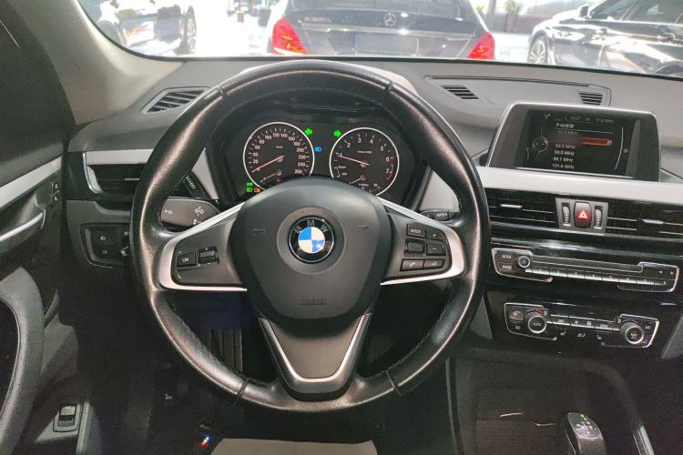 Used BMW X1 2016 sDrive18Li Premium Edition Steering Wheel