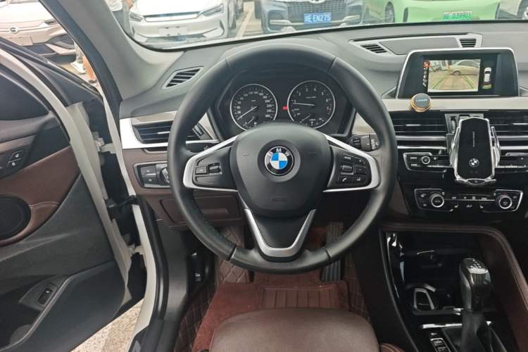 Used BMW X1 2016 sDrive20Li Luxury Model Steering Wheel
