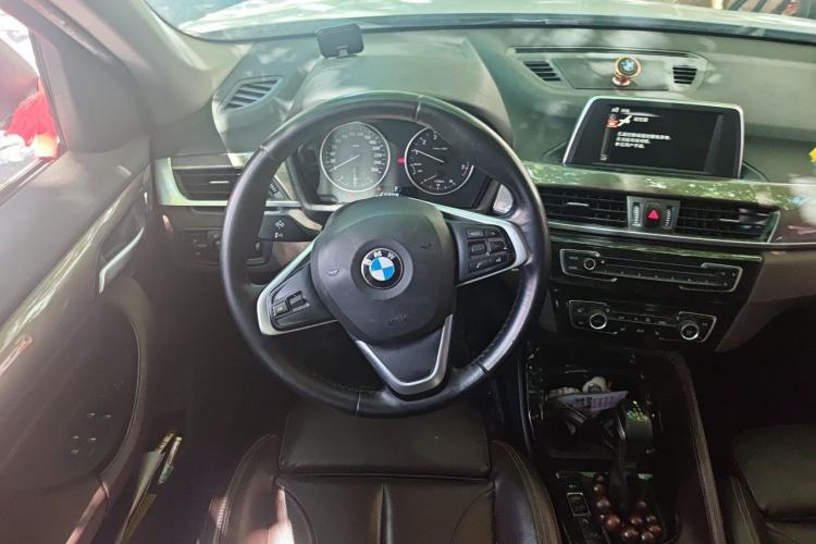 Used BMW X1 2016 sDrive18Li Luxury Model Steering Wheel