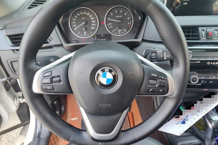 Used BMW X1 2016 sDrive18Li Fashion Model Steering Wheel