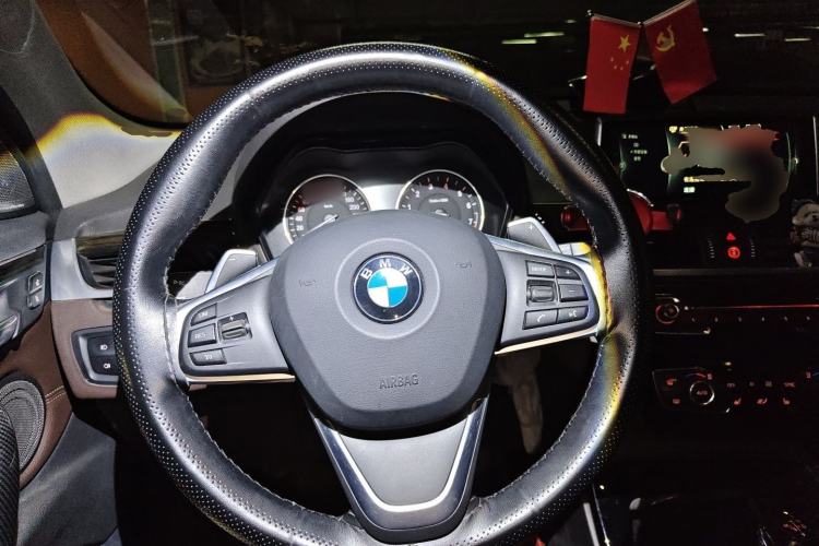 Used BMW X1 2016 xDrive25Li Luxury Model Steering Wheel