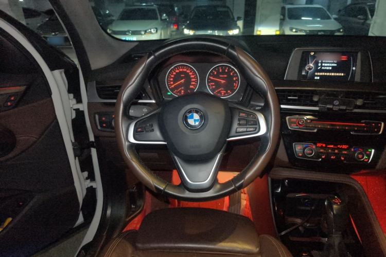 Used BMW X1 2016 sDrive18Li Luxury Model Steering Wheel