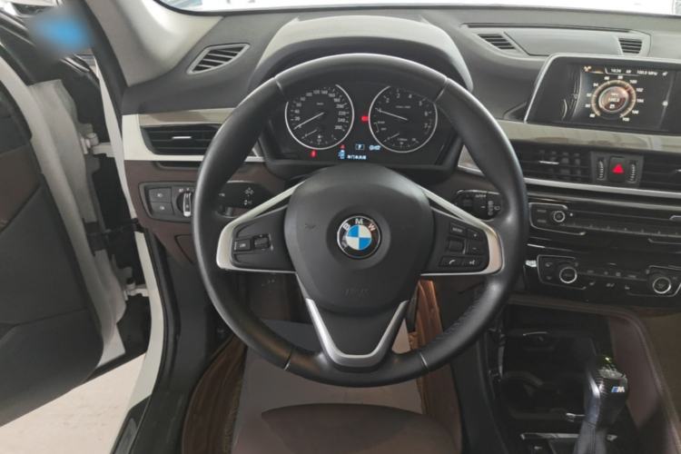 Used BMW X1 2016 sDrive18Li Luxury Model Steering Wheel