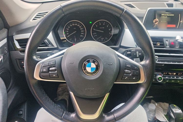 Used BMW X1 2016 sDrive18Li Premium Edition Steering Wheel