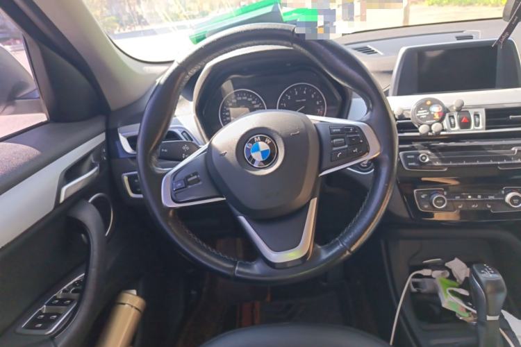 Used BMW X1 2016 sDrive18Li Premium Edition Steering Wheel