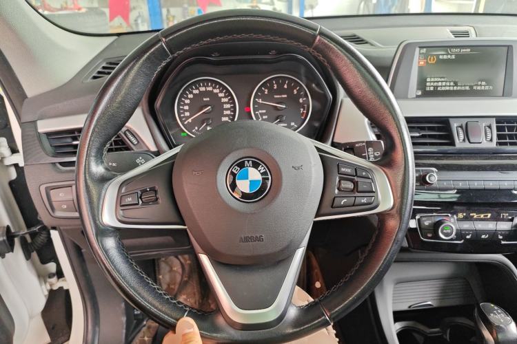Used BMW X1 2016 sDrive18Li Premium Edition Steering Wheel