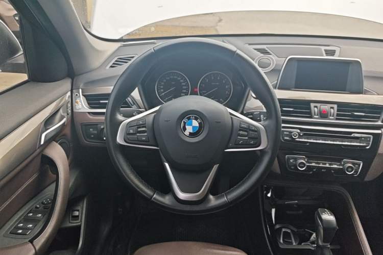 Used BMW X1 2016 sDrive18Li Luxury Model Steering Wheel