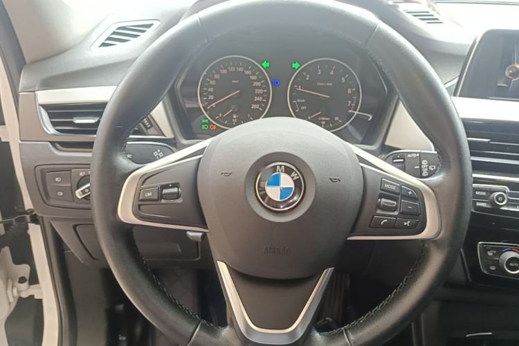 Used BMW X1 2016 sDrive18Li Premium Edition Steering Wheel