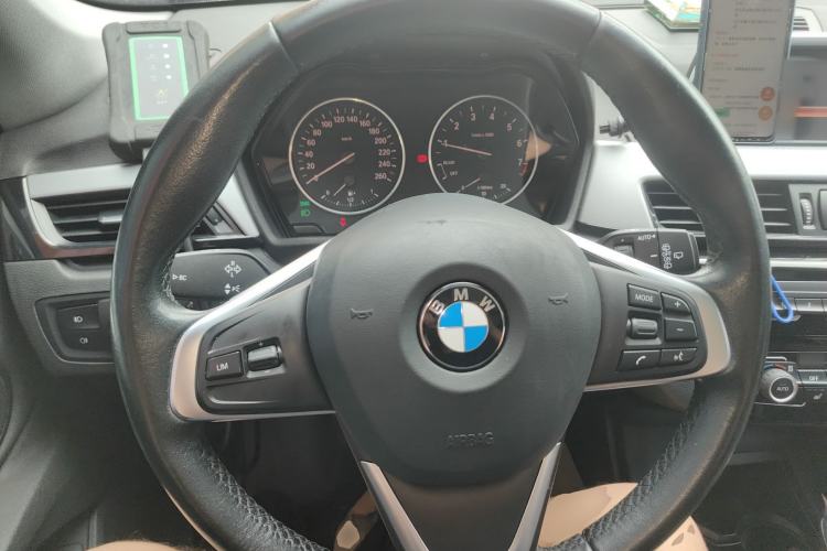 Used BMW X1 2016 sDrive18Li Premium Edition Steering Wheel