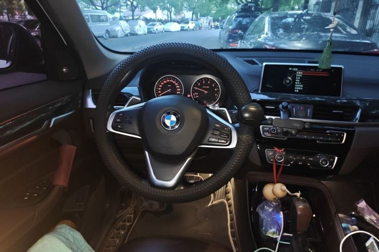 Used BMW X1 2016 xDrive25Li Luxury Model Steering Wheel