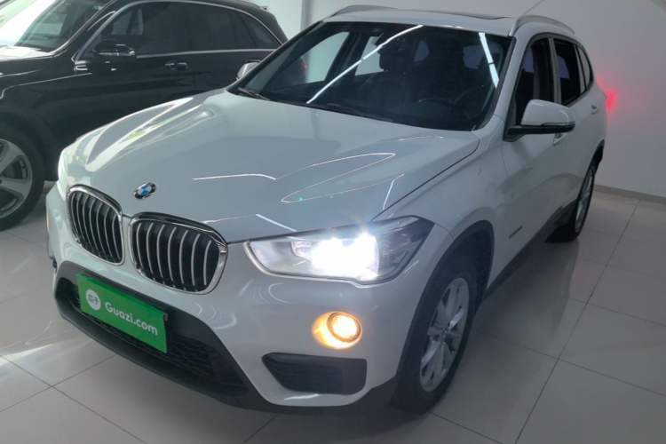 Used BMW X1 2016 sDrive18Li Fashion Model Guazi used car, China used car export, Used car for sale, Used cars, Cheapest cars for sale