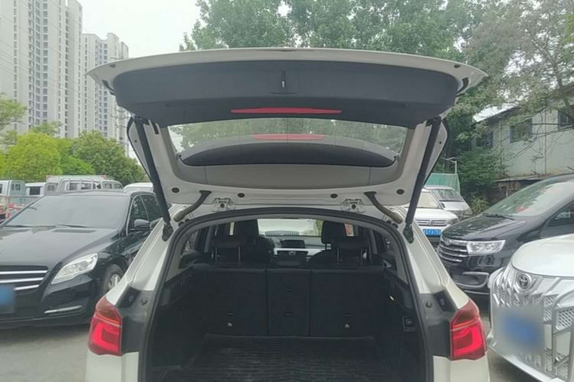 Used BMW X1 2016 sDrive18Li Fashion Model Trunk
