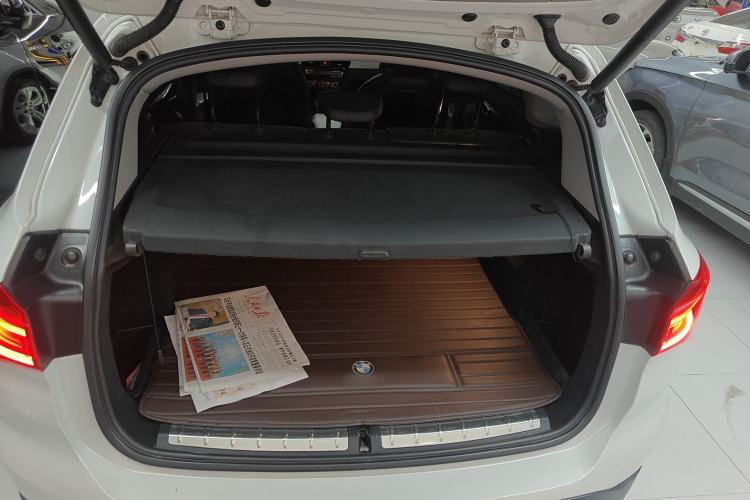 Used BMW X1 2016 sDrive18Li Premium Edition Trunk