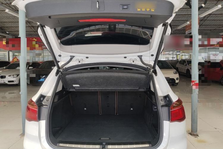 Used BMW X1 2016 sDrive18Li Luxury Model Trunk