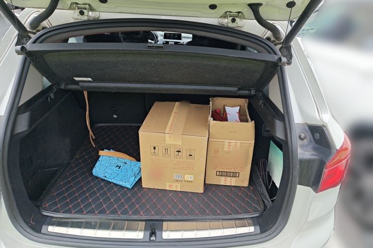 Used BMW X1 2016 xDrive20Li Luxury Model Trunk