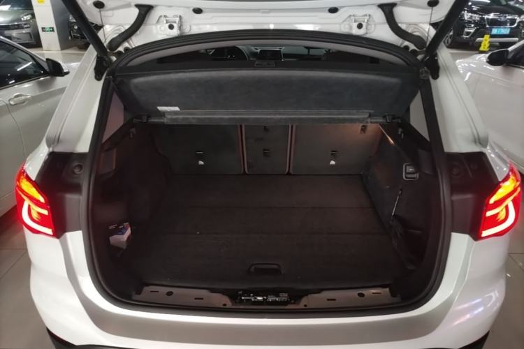 Used BMW X1 2016 sDrive20Li Luxury Model Trunk
