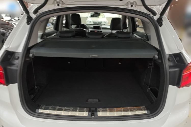 Used BMW X1 2016 sDrive18Li Fashion Model Trunk