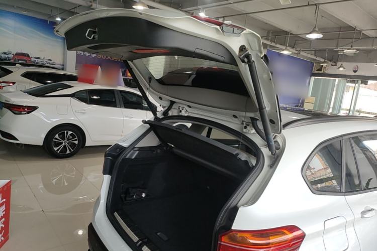 Used BMW X1 2016 sDrive18Li Fashion Model Trunk