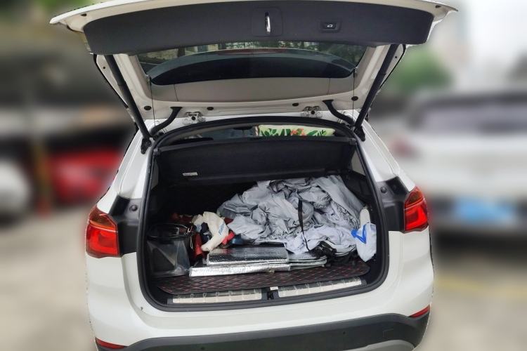Used BMW X1 2016 sDrive18Li Premium Edition Trunk