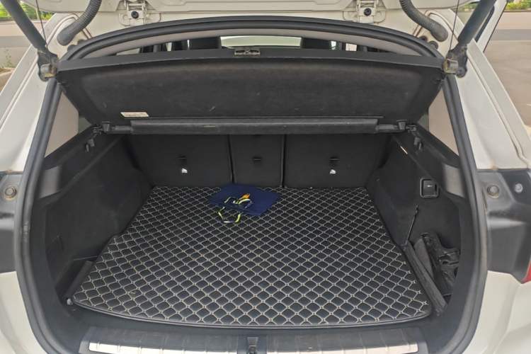 Used BMW X1 2016 sDrive18Li Fashion Model Trunk