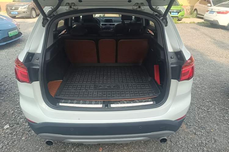 Used BMW X1 2016 sDrive20Li Luxury Model Trunk