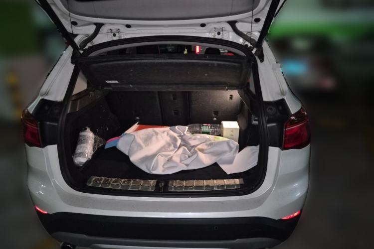 Used BMW X1 2016 sDrive20Li Luxury Model Trunk
