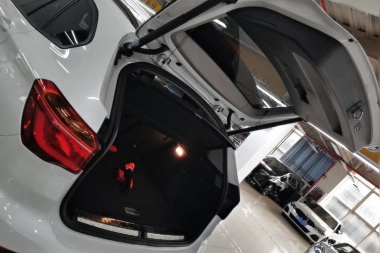 Used BMW X1 2016 sDrive18Li Premium Edition Trunk