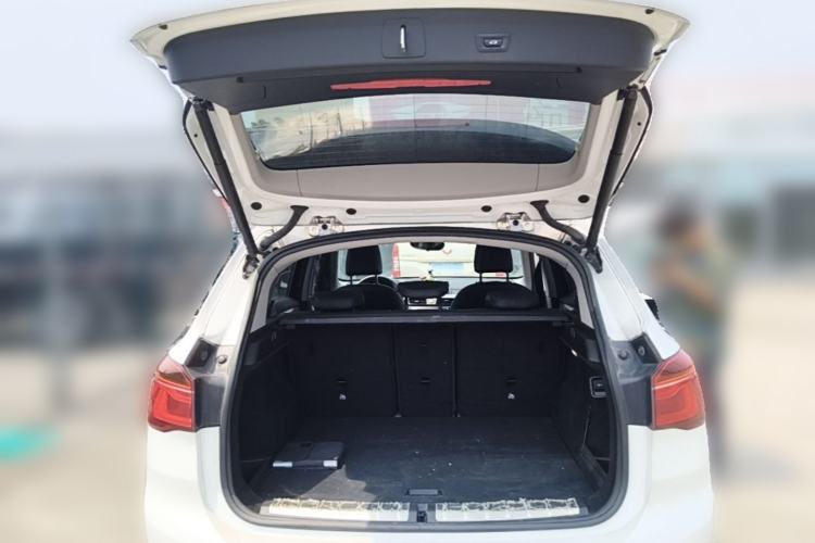 Used BMW X1 2016 sDrive18Li Premium Edition Trunk