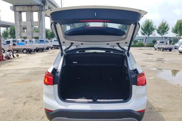 Used BMW X1 2016 sDrive18Li Fashion Model Trunk