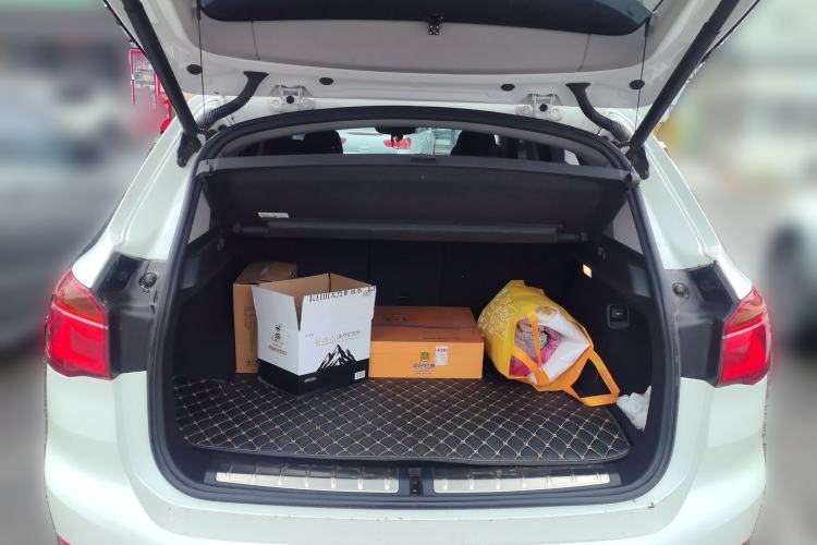 Used BMW X1 2016 sDrive18Li Premium Edition Trunk