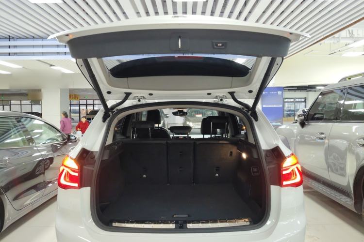 Used BMW X1 2016 sDrive18Li Premium Edition Trunk