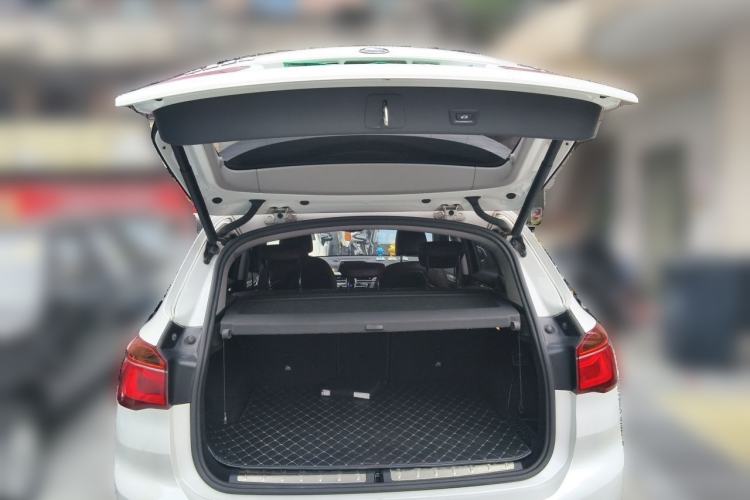 Used BMW X1 2016 sDrive18Li Luxury Model Trunk