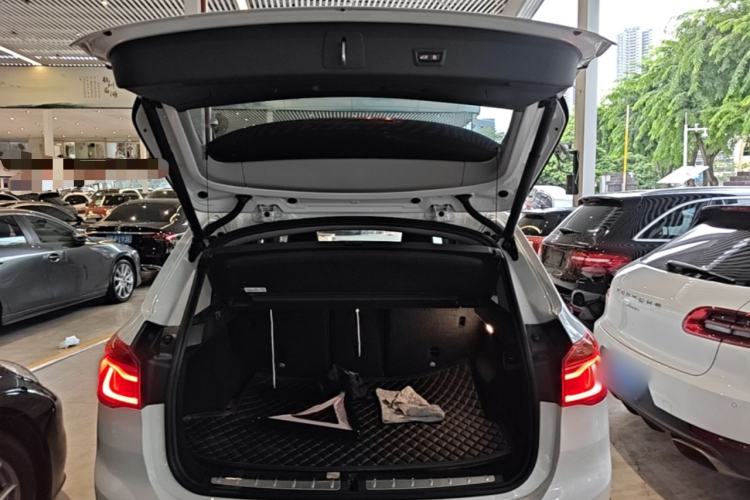 Used BMW X1 2016 sDrive20Li Luxury Model Trunk