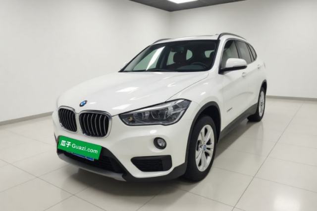 Ojetý BMW X1 2016 sDrive18Li Premium Edition