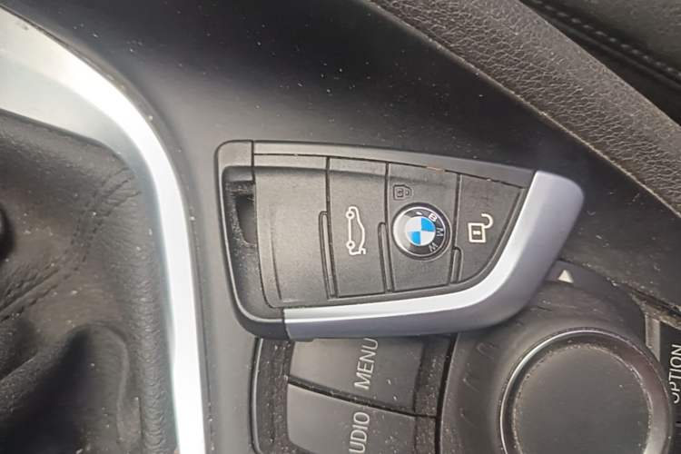 Used BMW X1 2016 sDrive18Li Fashion Model Vehicle Key