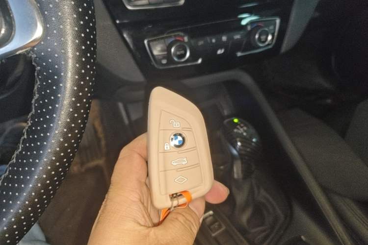 Used BMW X1 2016 sDrive18Li Fashion Model Vehicle Key