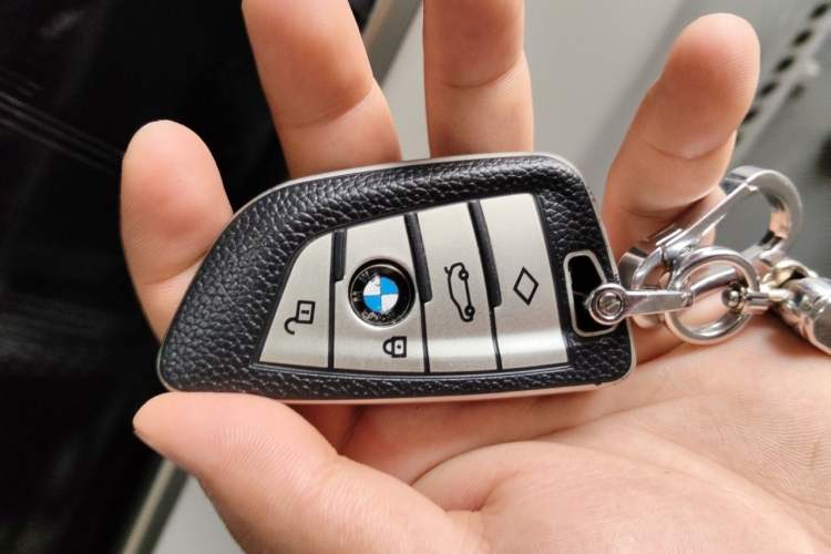 Used BMW X1 2016 sDrive18Li Premium Edition Vehicle Key