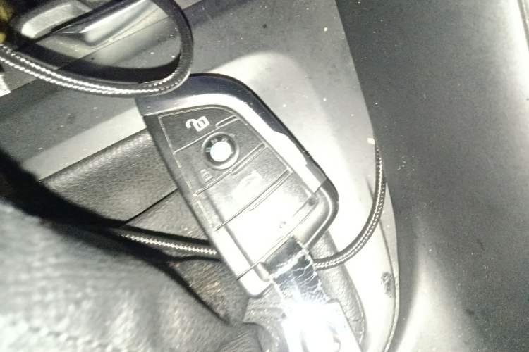 Used BMW X1 2016 sDrive18Li Premium Edition Vehicle Key