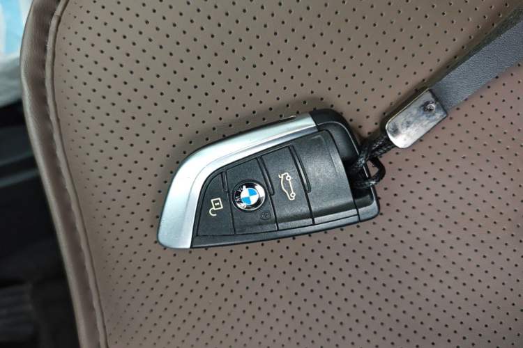 Used BMW X1 2016 sDrive18Li Fashion Model Vehicle Key