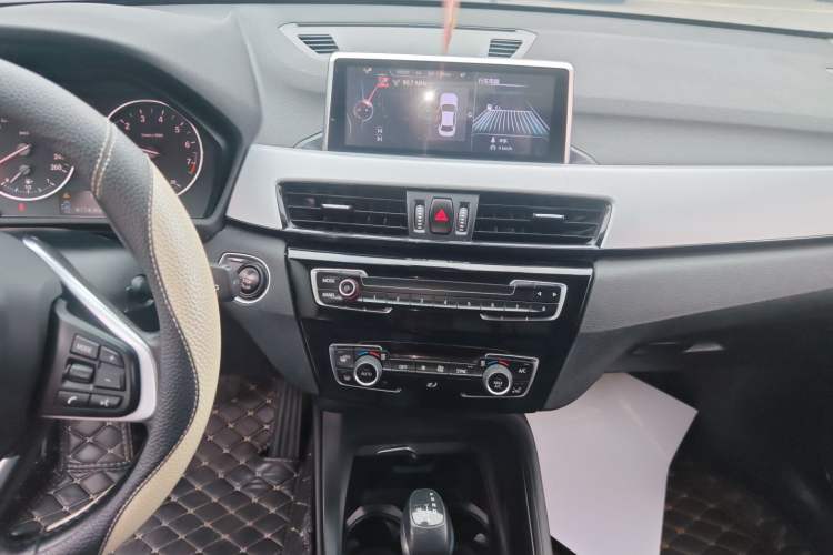 Used BMW X1 2016 sDrive18Li Fashion Model Audio And AC Panel
