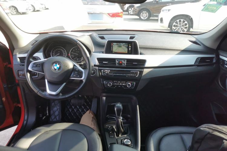 Used BMW X1 2016 sDrive18Li Premium Edition Center Console