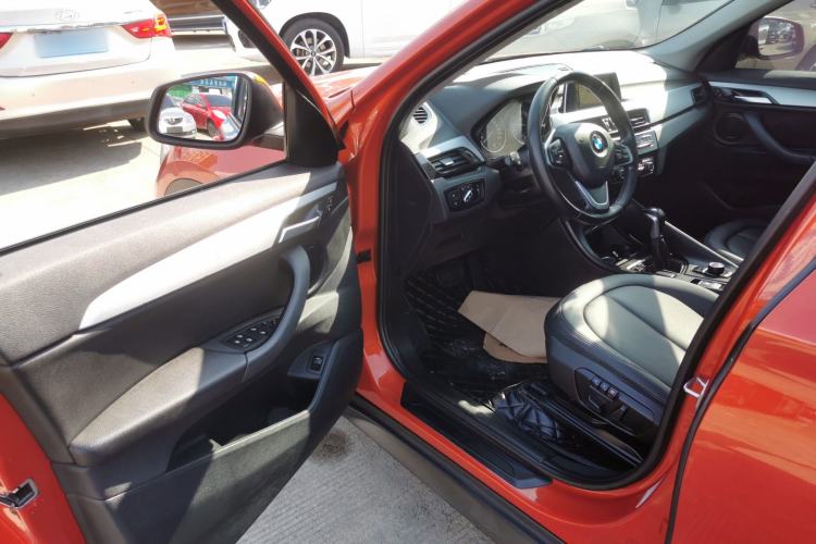 Used BMW X1 2016 sDrive18Li Premium Edition Driver Seat