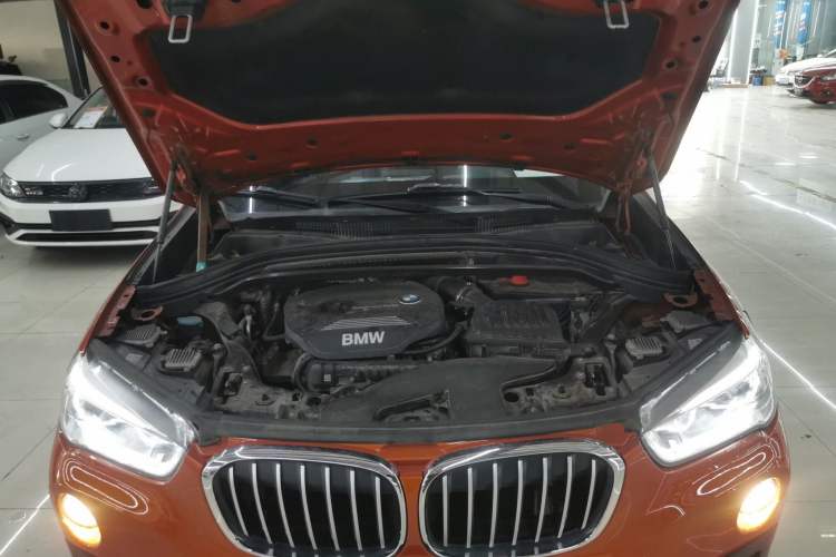 Used BMW X1 2016 sDrive18Li Premium Edition Engine Bay