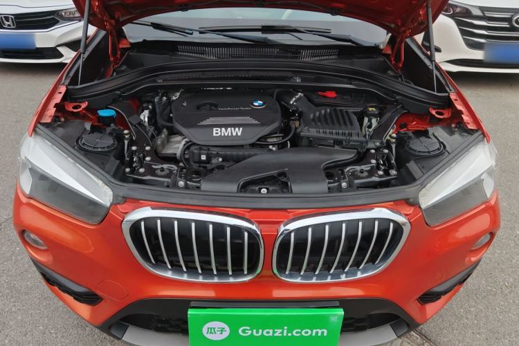 Used BMW X1 2016 sDrive18Li Fashion Model Engine Bay