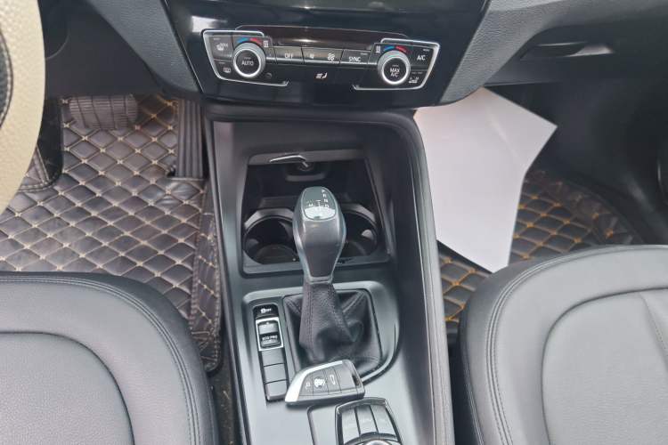 Used BMW X1 2016 sDrive18Li Fashion Model Gear Lever