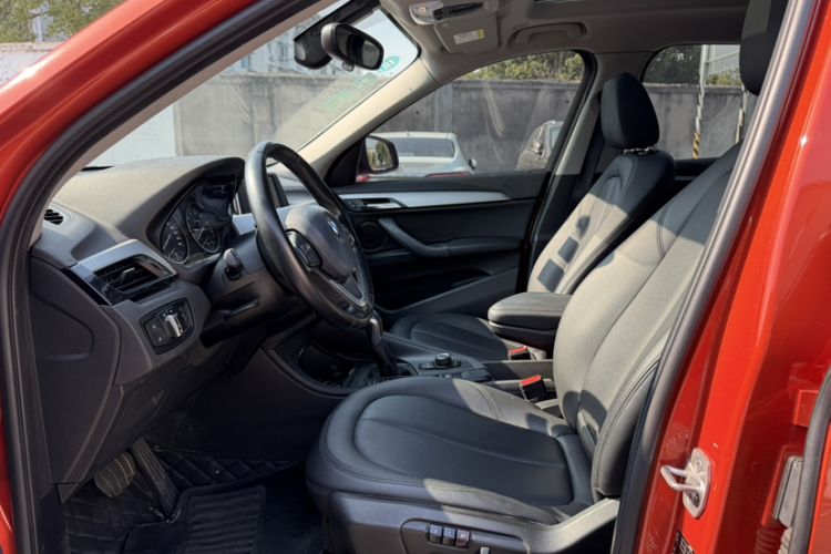 Used BMW X1 2016 sDrive18Li Premium Edition Interior 10