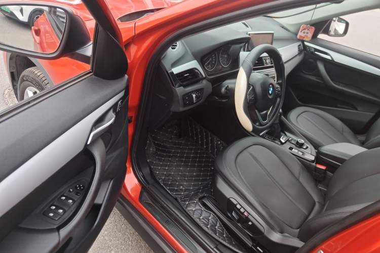 Used BMW X1 2016 sDrive18Li Fashion Model Interior 3