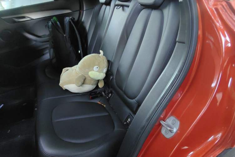 Used BMW X1 2016 sDrive18Li Premium Edition Interior 4