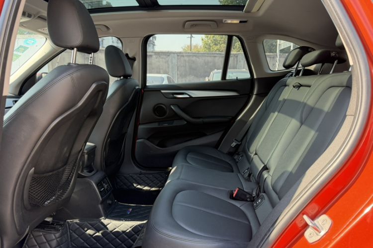 Used BMW X1 2016 sDrive18Li Premium Edition Interior 5