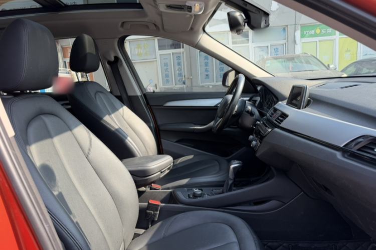Used BMW X1 2016 sDrive18Li Premium Edition Interior 8
